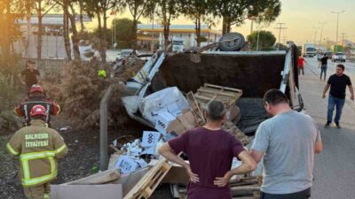 Balıkesir’in Bandırma ilçesinde meydana gelen trafik kazasında bir sürücü araç