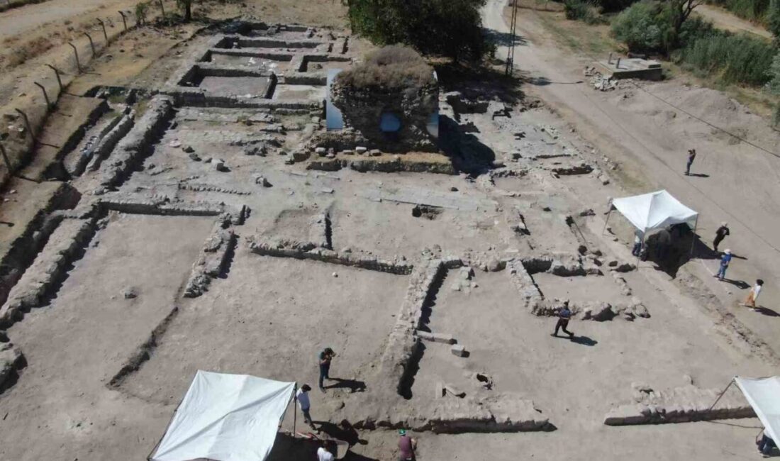 Arkeolojik kazılarla Kayseri’nin bilinmeyenleri ortaya çıkartılıyor Kayseri’de devam eden arkeolojik kazılarda şehrin bilinmeyenleri ortaya çıkartılıyor. ’Açık