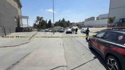 İstanbul’un Arnavutköy ilçesinde bir kişi, iddiaya göre eski eşinin sevgilisi