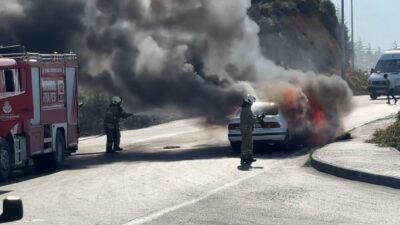 İstanbul Arnavutköy’de seyir halindeki LPG’li bir otomobil, henüz belirlenemeyen nedenle