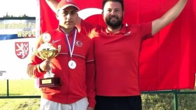 Aydın’ın Karpuzlu ilçesinden 16 yaşındaki Muaz Erdem Madran, elleri ve