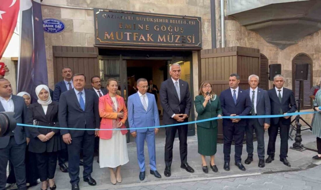 Bakan Ersoy, Gaziantep’te Mutfak Müzesi’nin açılışını yaptı Kültür ve Turizm Bakanı Mehmet Nuri Ersoy, Gaziantep’te yapımı tamamlanan
