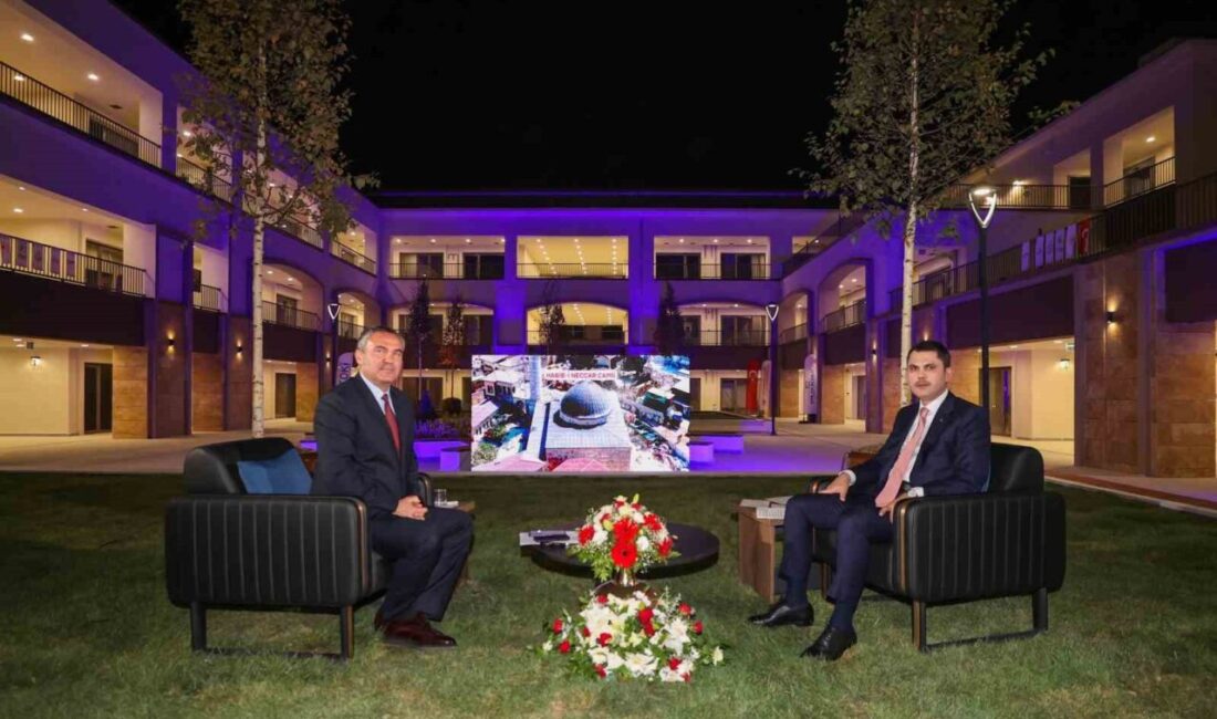 Bakan Kurum: “Türkiye’de konut sorunu kalmayacak” Malatya’da gerçekleşen bir televizyon kanalı özel yayınında konuşan Çevre, Şehircilik