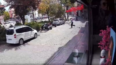 Balıkesir’in Sındırgı ilçesinde 4.9 büyüklüğünde deprem meydana geldi. Deprem sırasında