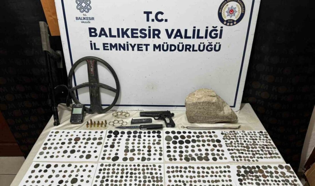 Balıkesir’in Bandırma ilçesinde bir işyerine düzenlenen operasyonda çok sayıda tarihi