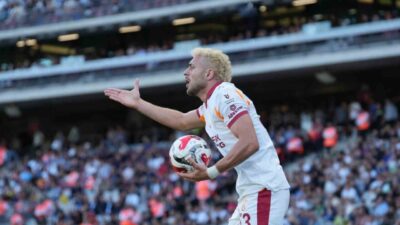 Galatasaraylı futbolcu Barış Alper Yılmaz, Eyüpspor karşısında 57. dakikada oyuna