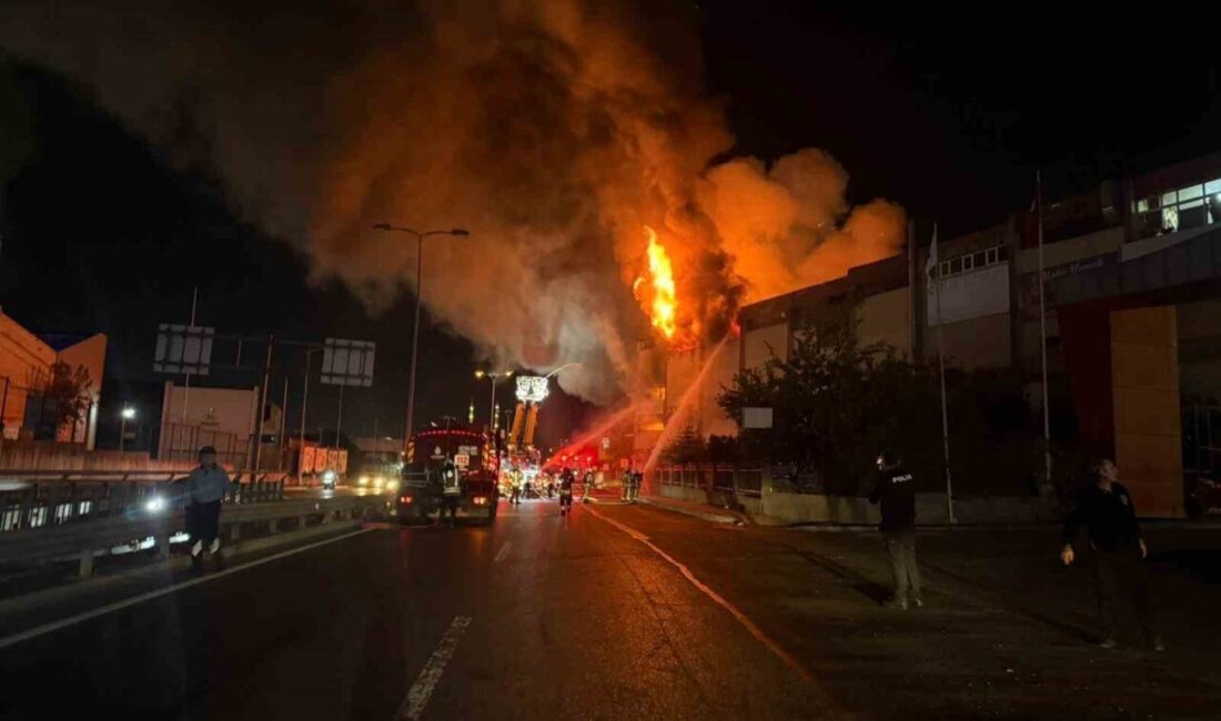 Başakşehir’de 2 katlı plastik atölyesinde korkutan yangın Başakşehir İkitelli Organize Sanayi Sitesi’nde bulunan ESOT Sanayi Sitesi’ndeki 2