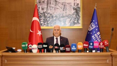 Bursa Büyükşehir Belediye Başkanı Mustafa Bozbey, Bursa’nın 103 yıl önce