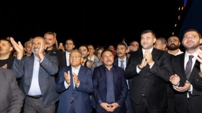 Kayseri Büyükşehir Belediye Başkanı Dr. Memduh Büyükkılıç, Kayseri Valisi Gökmen