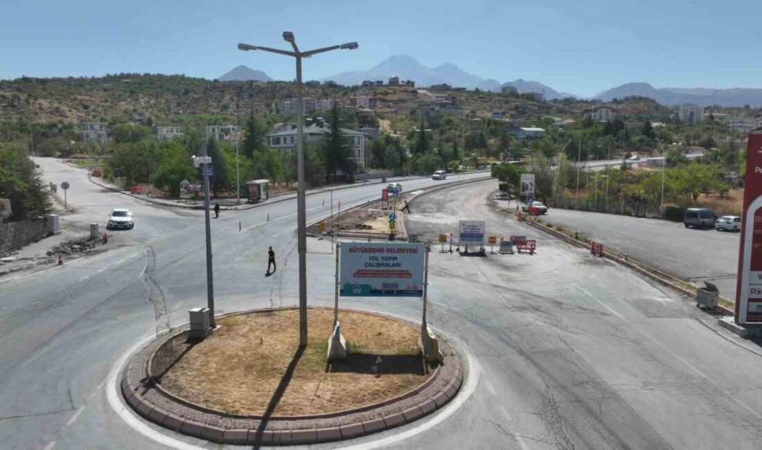 Kayseri Büyükşehir Belediye Başkanı Dr. Memduh Büyükkılıç, Hacılar ilçesi Kayseri