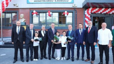 Sultangazi Belediyesi’nin yaptığı imar düzenlemesinin ardından yapılan yeni okul binası