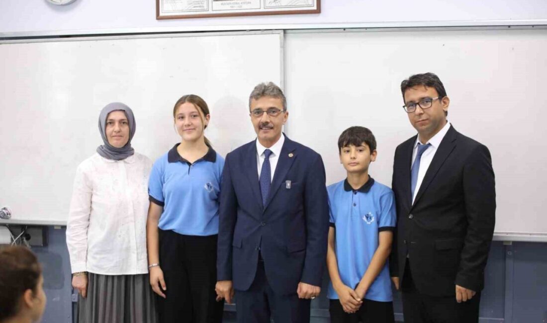 Yunus Çiloğlu Ortaokulu’nda sınıf başkanlığı seçimini kazanırsa Belediye Başkanını sınıfa