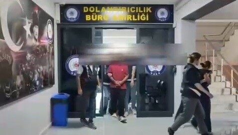Bayburt polisi 112 vatandaşı sahte ilanla dolandıran çeteyi çökertti Bayburt İl Emniyet Müdürlüğü ekiplerince internet üzerinden sahte ilanlarla dolandırıcılık