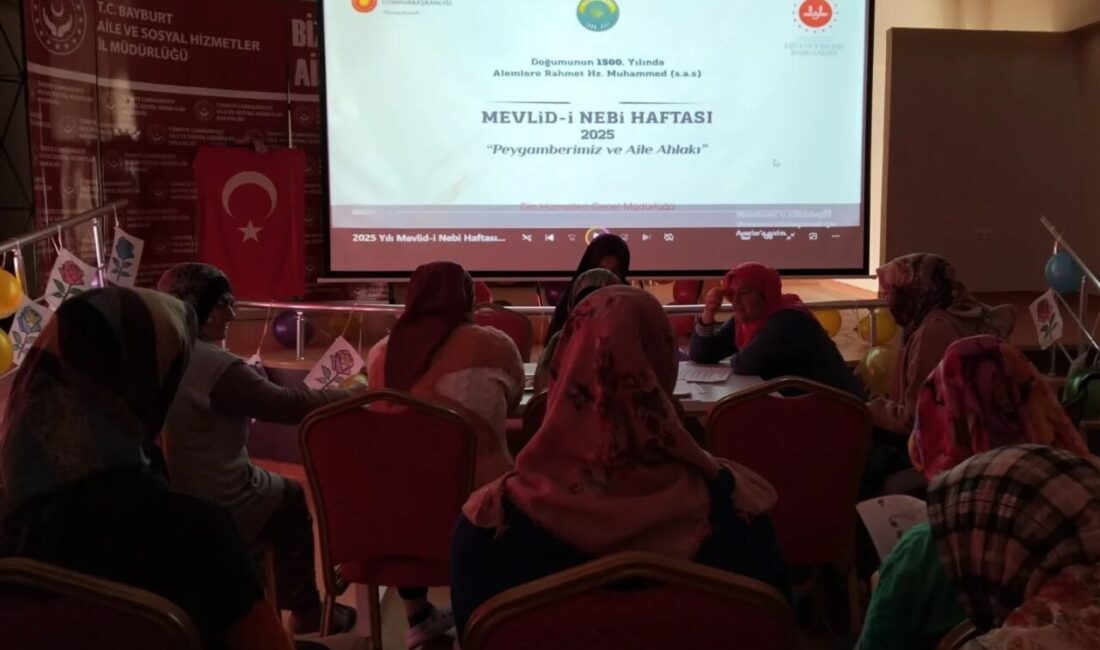 Bayburt’ta engelli bireylere yönelik Mevlid-i Nebi programı düzenlendi Bayburt İl Müftülüğünce, Engelsiz Yaşam Bakım ve Rehabilitasyon Merkezinde Mevlid-i