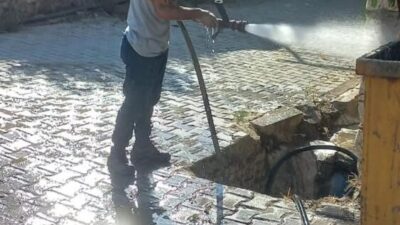 Bilecik’in Bayırköy Beldesi’nde tahliye giderlerinde meydana gelen tıkanıklık, ekiplerinin çalışmalarıyla