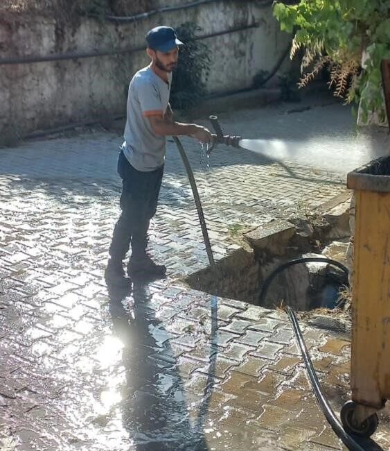 Bilecik’in Bayırköy Beldesi’nde tahliye giderlerinde meydana gelen tıkanıklık, ekiplerinin çalışmalarıyla