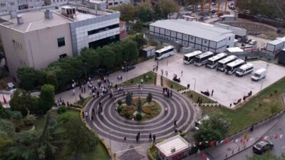 Bayrampaşa Belediyesi’ne yönelik yürütülen yolsuzluk soruşturmasında gözaltına alınan ve sabah