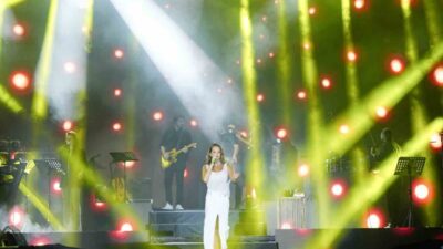 Kayseri Kültür Yolu Festivali’nin yedinci gününde sahne alan Bengü, sahnedeki