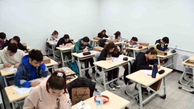 Beşiktaş Belediyesi bünyesinde hizmet veren Beşiktaş Akademi’de 7. ve 8.