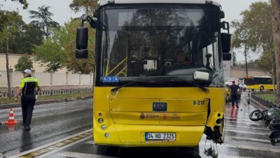 Beşiktaş’ta etkili olan yağışın etkisiyle direksiyon hakimiyetini kaybeden İETT otobüsü
