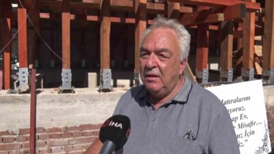 Beykoz’da yeniden inşa edilen tarihi eser niteliğindeki bina, yolun daralmasına