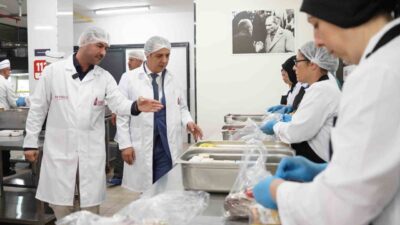 Beyoğlu’nda geçtiğimiz yıl hayata geçirilen ’Beslenme Saati’ uygulaması bu yıl