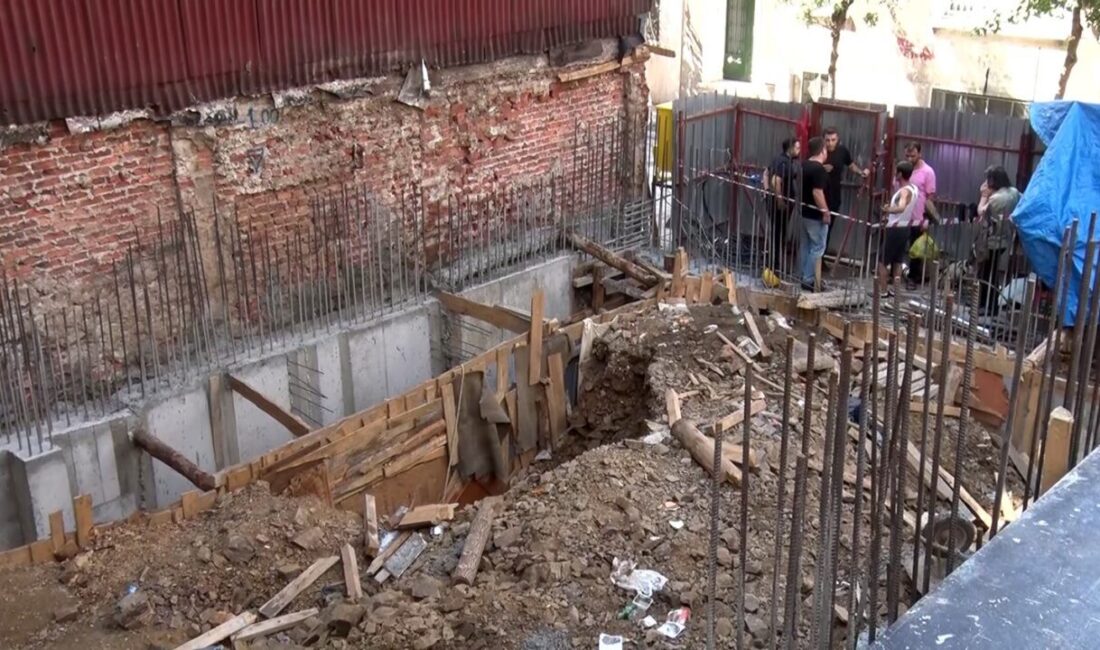 İstanbul Beyoğlu’nda bir inşaat alanında meydana gelen göçük nedeniyle bir