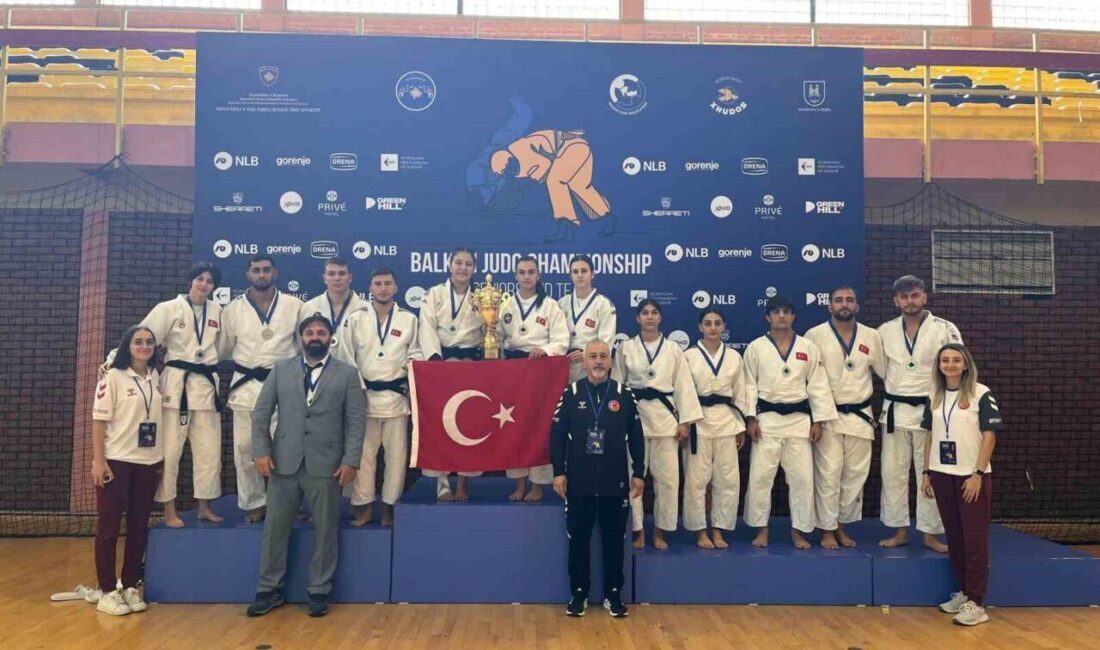 Bilecikli Judocu Sümeyye Deniz, Balkan Şampiyonası’nda takımıyla ikinci oldu. Kosova’nın