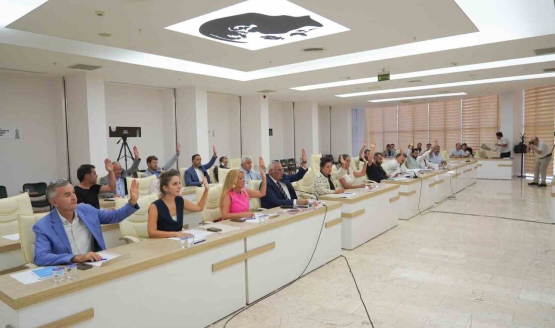 Bilecik’te dolmuş fiyatlarına zam geldi Bilecik Belediye Meclisi’nde alınan kararla dolmuş ücretlerine zam yapıldı. Bilecik