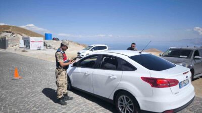 Bitlis Valiliği, Nemrut Kalderası Tabiat Anıtı’na gidecek vatandaşlara önemli hatırlatmalarda