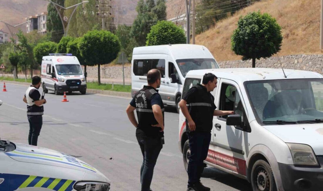 Bitlis’te şok uygulama: 8 bin 375 şahsın GBT’sine bakıldı Bitlis Emniyet Müdürlüğü ekiplerince il genelinde asayiş ve huzuru sağlamak