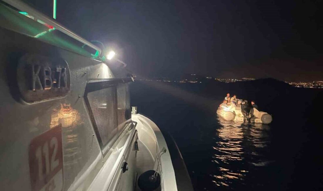Muğla’nın Bodrum ilçesinde denizde sürüklenen teknedeki 6’sı çocuk 20 göçmen