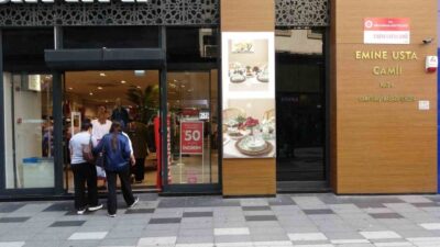 Trabzon’un en işlek noktalarından biri olan Uzun Sokak’ta sıra dışı