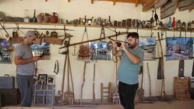 Çankırı’nın Orta ilçesi Dodurga beldesinde bir vatandaşın topladığı eski eşyalarla