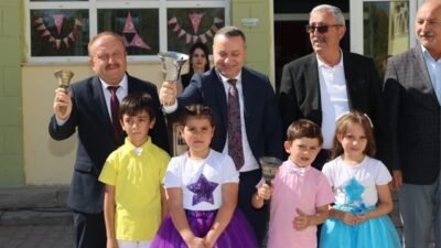 Kayseri’nin Bünyan ilçesinde 2025-2026 eğitim-öğretim yılı İlköğretim Haftası, düzenlenen törenle