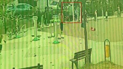Bursa’da parkta oyun oynadığı sırada yorgun mermi isabet eden 6
