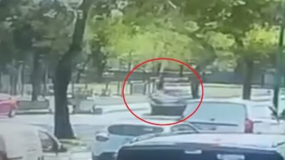 Bursa’nın Osmangazi ilçesinde yolun karşısına geçmeye çalışan Rahmi Keskin, ticari