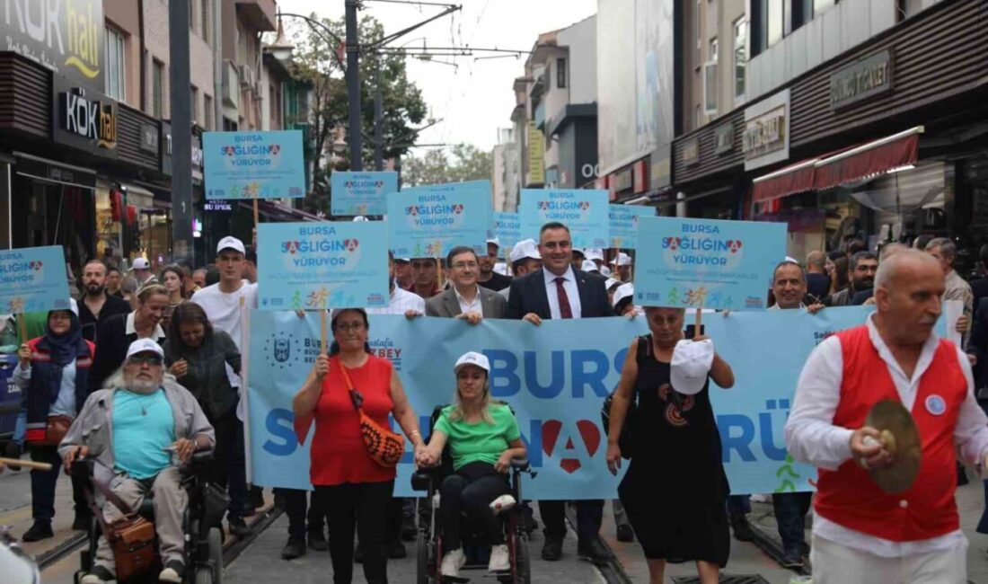 Bursalılar sağlık için yürüdü Bursa Büyükşehir Belediyesi, ‘Halk Sağlığı Haftası’ çerçevesinde düzenlediği “Bursa Sağlığına
