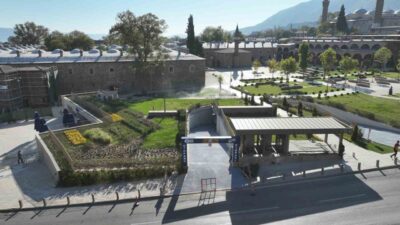 Bursa Büyükşehir Belediyesi, Tarihi Çarşı ve Hanlar bölgesindeki 280 araç