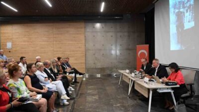 Bursa’nın düşman işgalinden kurtuluşunun 103’üncü yılı, Osmangazi Belediyesi’nin düzenlediği panelle