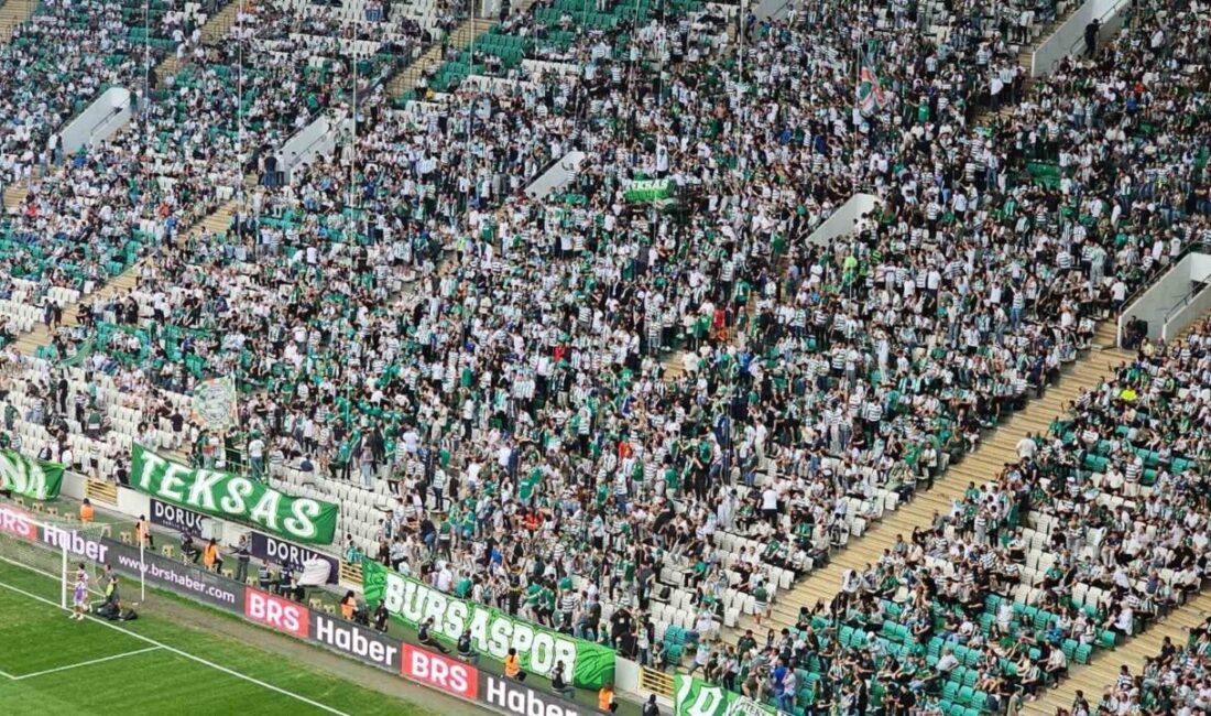 Bursaspor 3-1 Arnavutköy Belediyesi Bursaspor, Nesine 2. Lig 4. haftasında sahasında Arnavutköy Belediyesi’ni 3-1