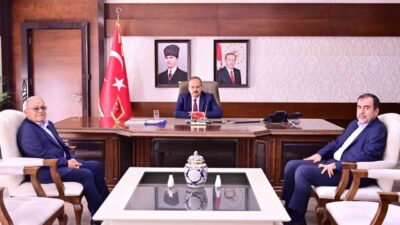 Aydın Valisi Yakup Canbolat, AK Parti Aydın İl Başkanı Mehmet