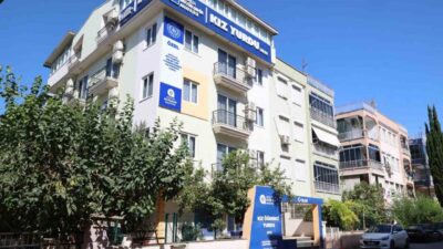 Antalya Büyükşehir Belediyesi’nin üniversite öğrencilerinin Antalya yaşadığı barınma sorunlarına çözüm