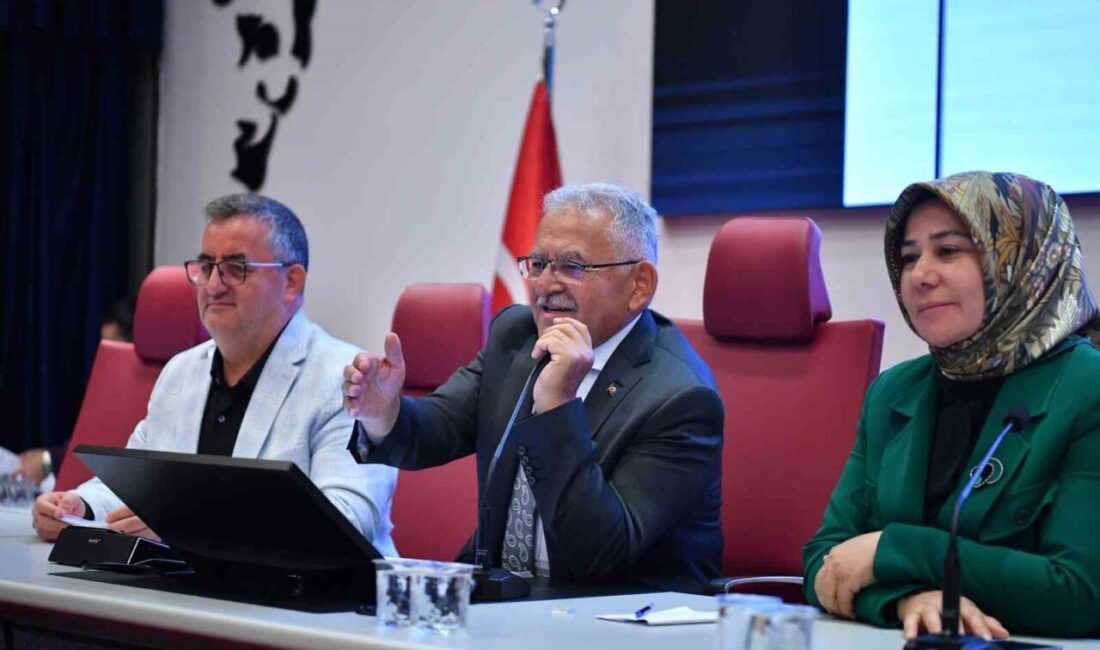 Büyükşehir Eylül Ayı Meclisi’nde, 82 madde görüşülerek karara bağlandı Kayseri Büyükşehir Belediye Başkanı Dr. Memduh Büyükkılıç’ın başkanlığında başlayan Büyükşehir