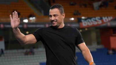 RAMS Başakşehir’de dün yolların ayrıldığı Teknik Direktör Çağdaş Atan, turuncu-lacivertli