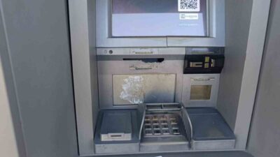 Antalya’nın Manavgat ilçesinde bir ATM, kimliği belirsiz kişi ya da