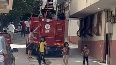 Tekirdağ’ın Kapaklı ilçesinde bulunan apartmanın birinci katında çıkan yangın, itfaiye