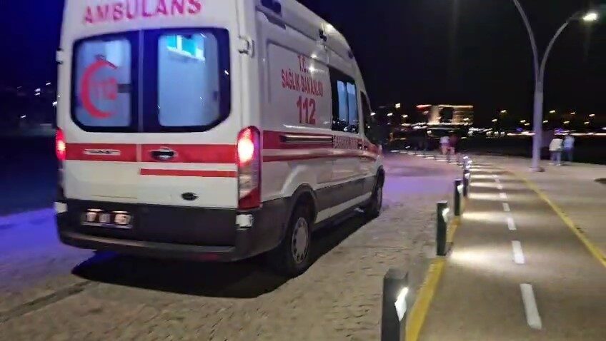 Çanakkale’nin Gelibolu ilçesinde balık tuttuğu sırada dengesini kayberek denize düşen