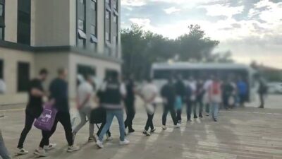 Çanakkale’de esnafın taşınır/taşınmaz mallarını baskı ve cebirle üzerlerine geçiren ve