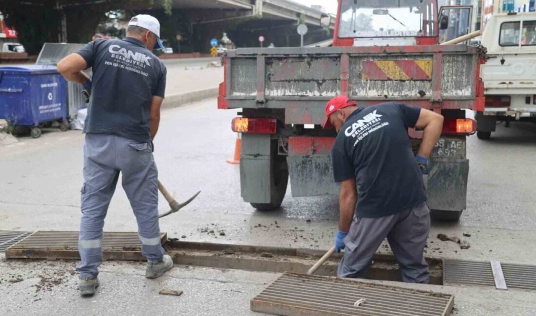 Samsun’un Canik Belediyesi, ilçede beklenen sağanak yağışlara karşı önlemlerini artırarak